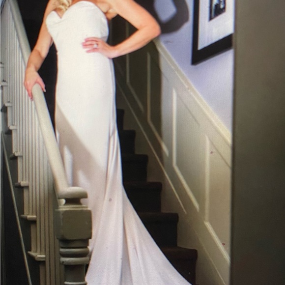 Elegant white long dress - Picture 4 of 4